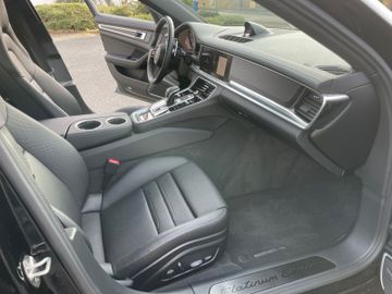 Porsche Panamera - 10
