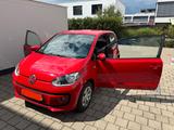 Volkswagen move up! 1.0 - 74 PS - 1. Hand - 84` km - gebrauchte Kleinwagen in Augsburg