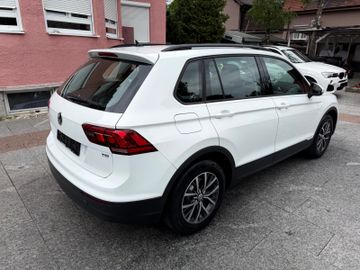 Volkswagen Tiguan - 7