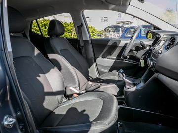 Hyundai i10 YES! Sitzheizung Spurhalteassistent