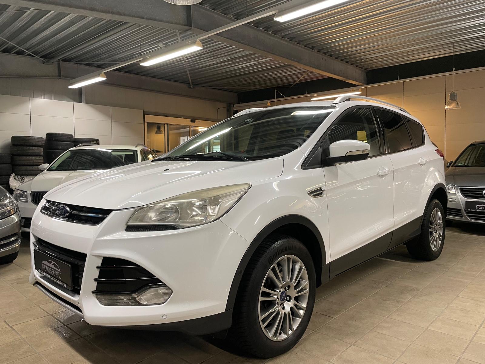 Ford Kuga Titanium Leder KeyLes Go Tot Winkel Ass.