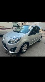 Renault Twingo 1.2 Benzin - Renault Twingo Gebrauchtwagen in Chemnitz