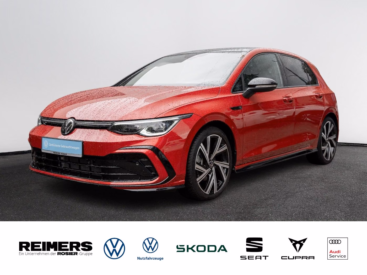 Volkswagen Golf 1.5 eTSI R-Line IQLight Kam. Navi Pano ACC