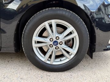 Ford S-Max - 8