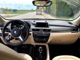 BMW X1 xDrive20i Automatik, AHK, Parkassistent, Navi - BMW X1 in Augsburg