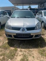 Renault Clio. Campus - Renault Clio aus 2008: Campus