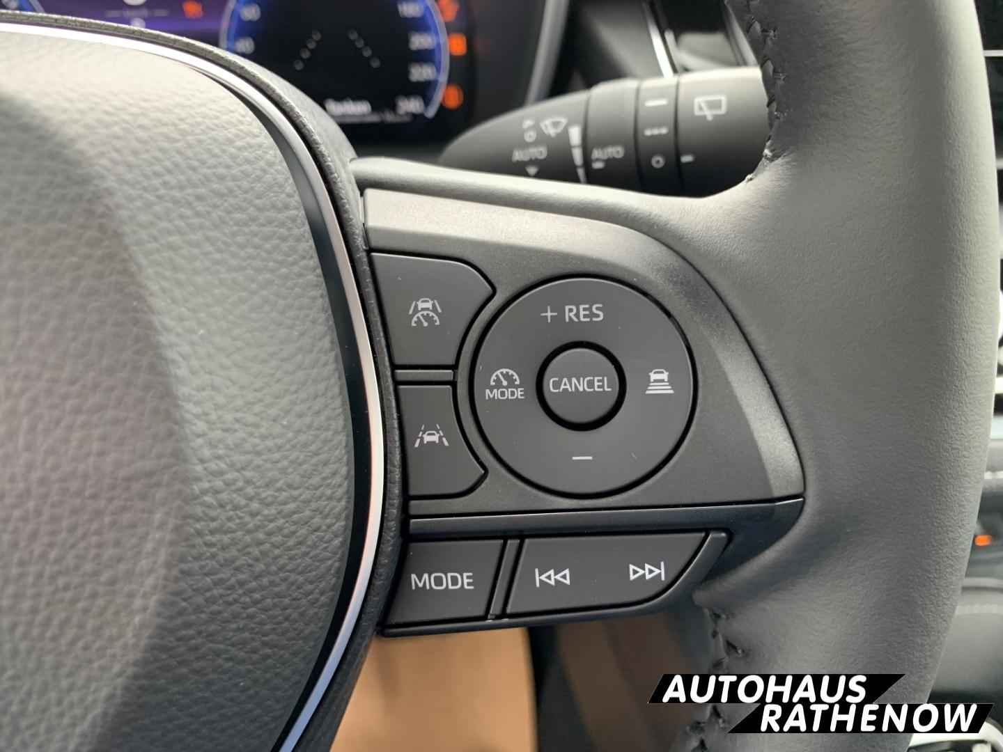 Suzuki Swace 1.8 Hybrid Comfort+ Navi Digitales Cockpit