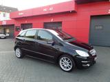 Mercedes-Benz Klasse B 180  AUTOMATIK-NAVI - Mercedes-Benz B 180 mit Benzin-Antrieb: Bluetooth, Kleinwagen