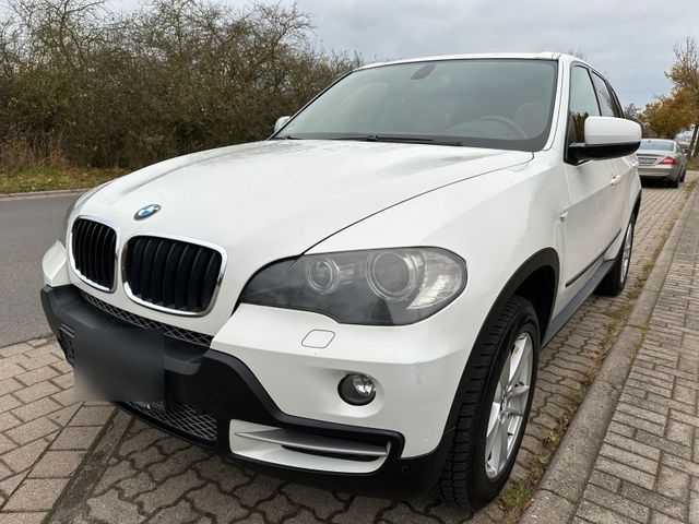 BMW X5 E70 3.0D GEPFLEGT BJ.2010 AHK PANOR...