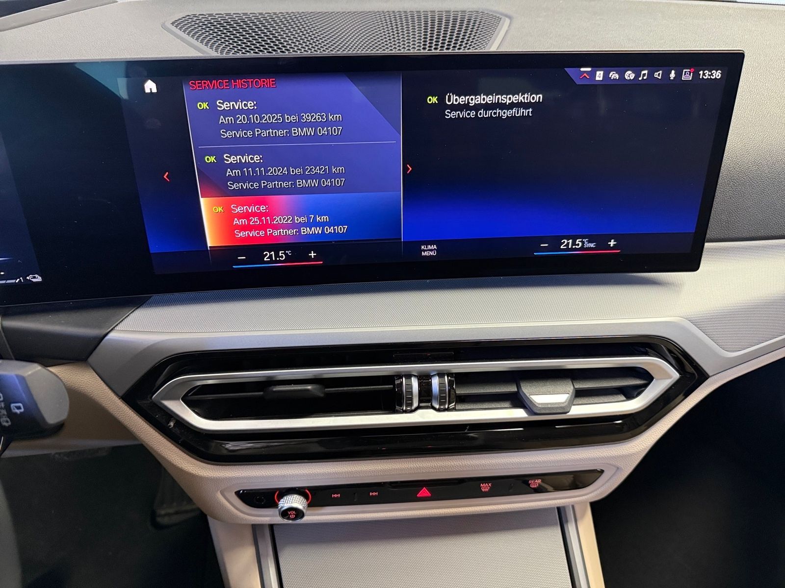 BMW 320eTouring*LED*Navi*Leder*Kamera*HiFi*Sportsitz foto 25