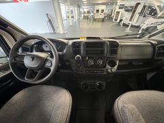 Sunlight Cliff 640 Peugeot