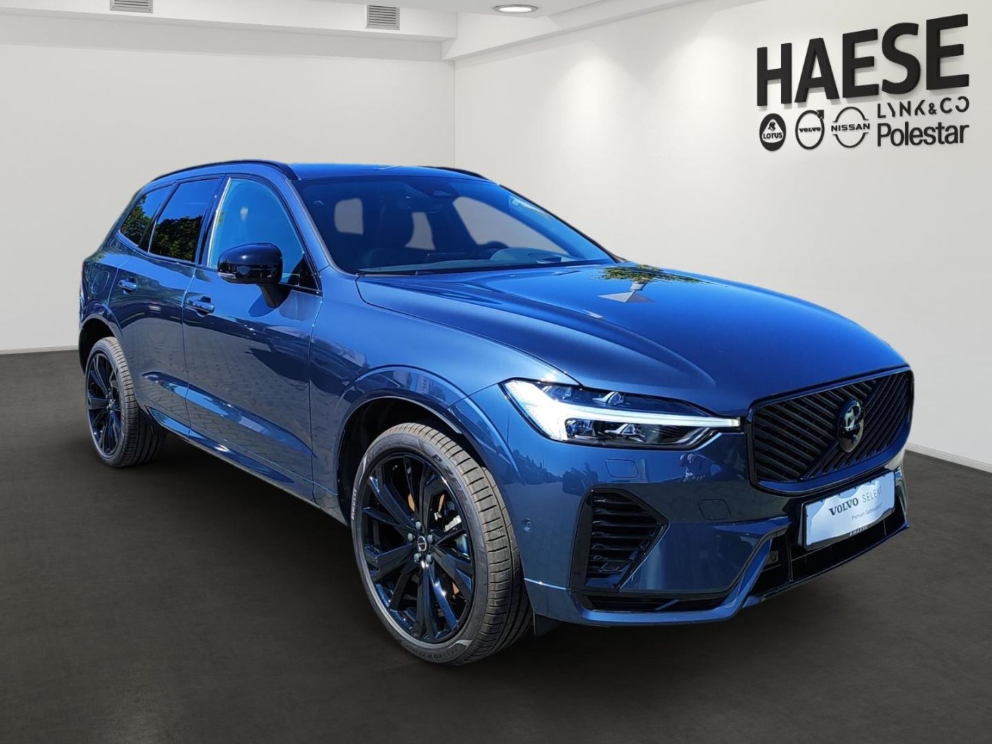 Volvo XC60 T8 Ultra Black Edition Recharge Plug-In Hyb imagem 3