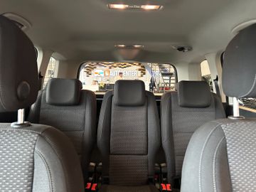 MYAUTOCENTER – Gebraucht- und Jahreswagen mit Werkstattservice in Pfaffenhofen Volkswagen Touran *R-Line*Sport*ACC*NAVI*2-ZONEN*LED*
