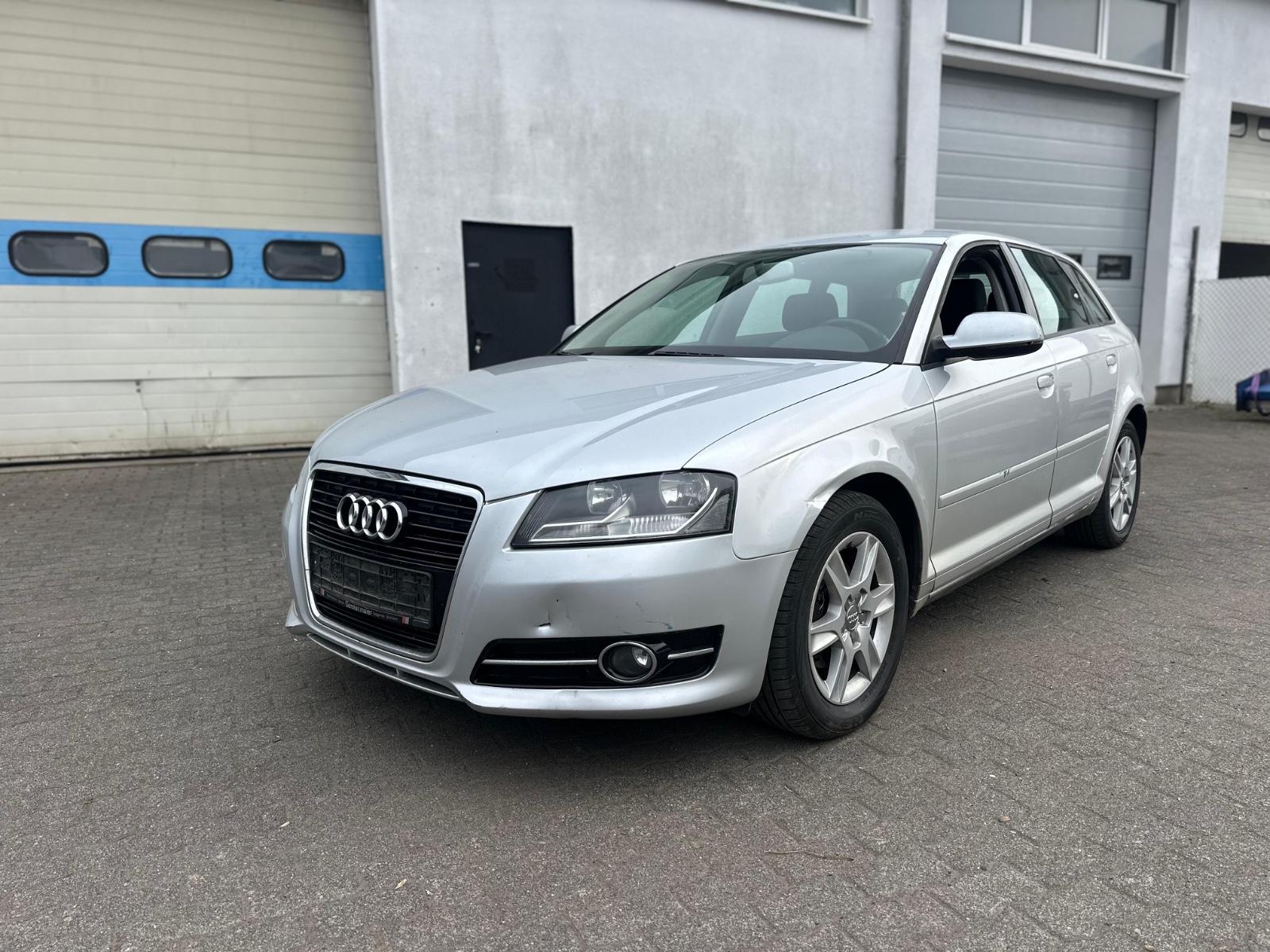 Audi A3 Sportback 1.4 TFSI Attraction/2Hand/Tempo/PDC