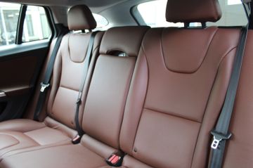 Volvo V60 Cross Country - 7