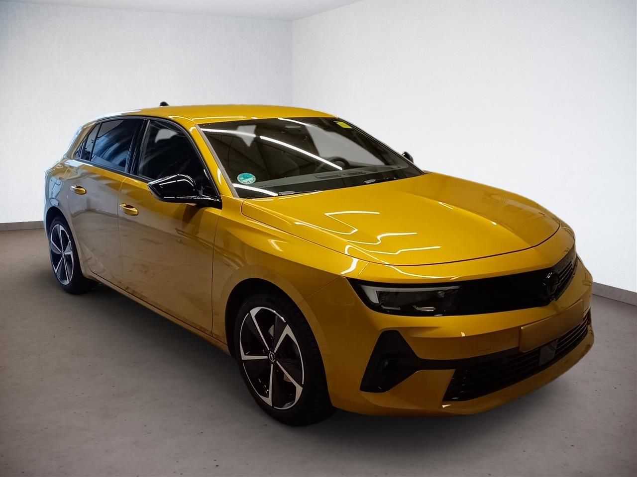 Fahrzeugabbildung Opel Astra L 1.2 Turbo GS AT+Navi+360°+Frontscheibe h