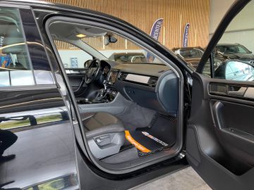 Volkswagen Touareg V6 TDI BMT DSG *NAVI*XENON*LEDER*DAB*