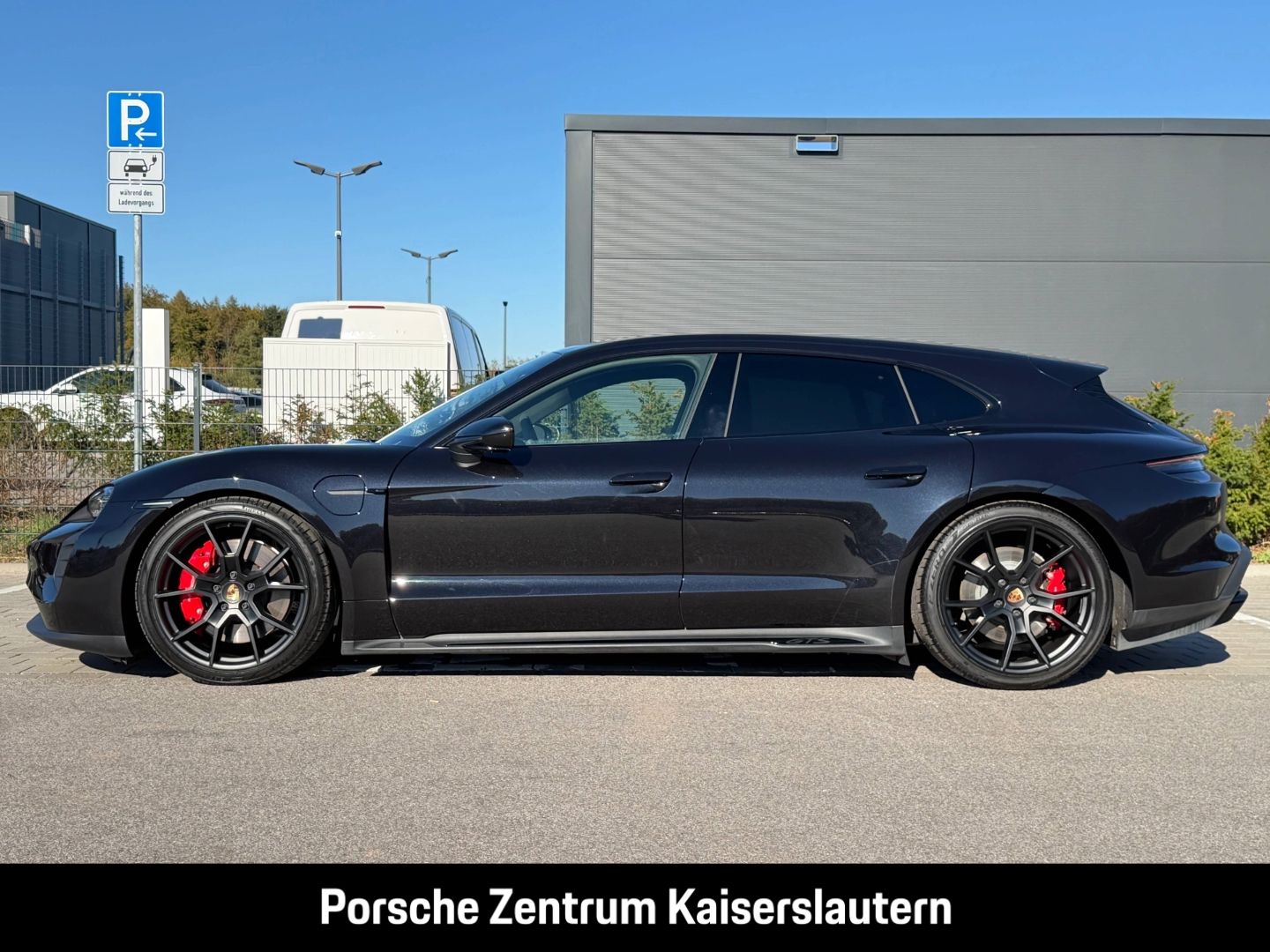 Porsche Taycan GTS Sport Turismo imagem 2