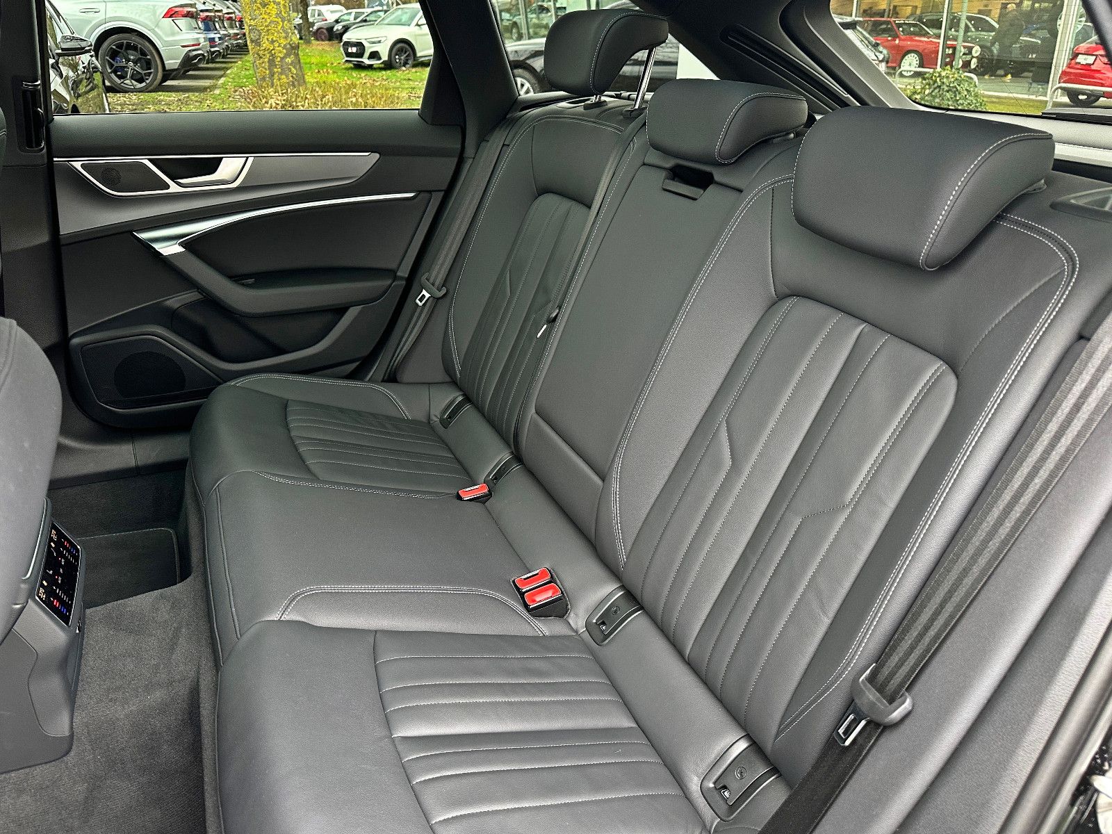 Audi A6 - Bild 27