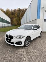 BMW 120i M Sport LCI Aut.*M-Paket*LED*Carplay* - BMW 120: M Paket