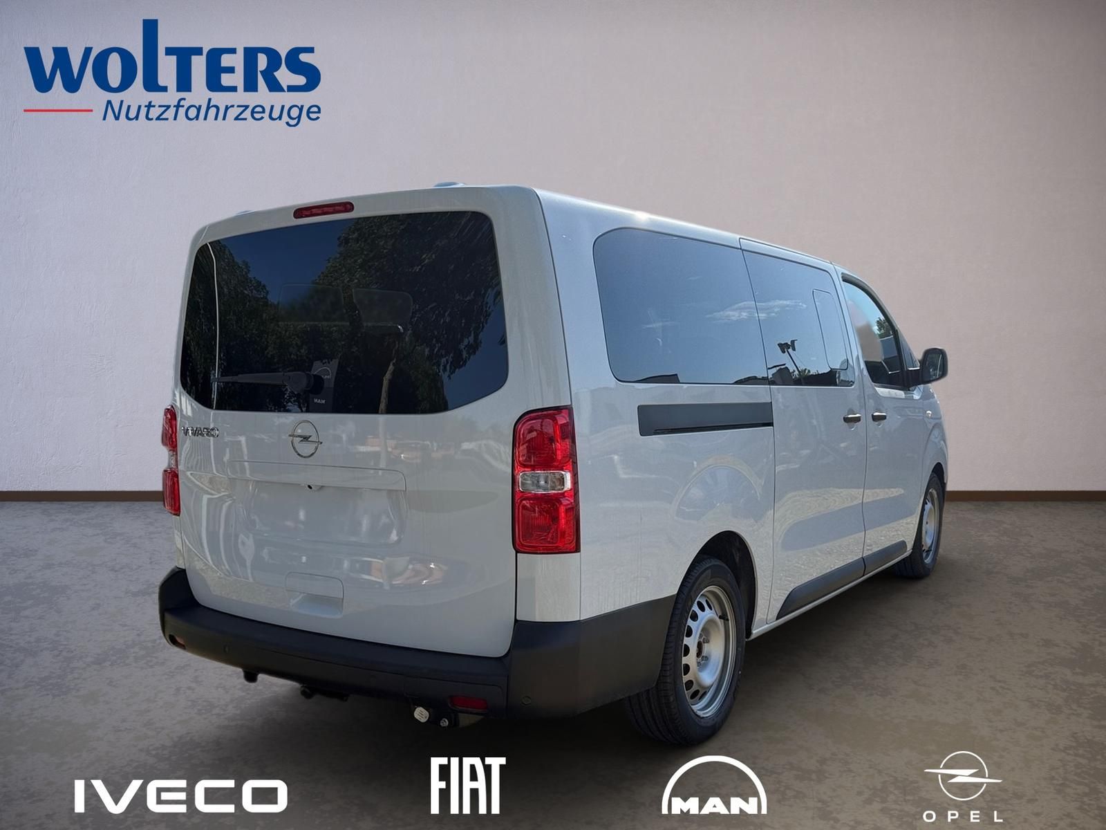 Fahrzeugabbildung Opel Vivaro Kombi XL 2.2 AT8