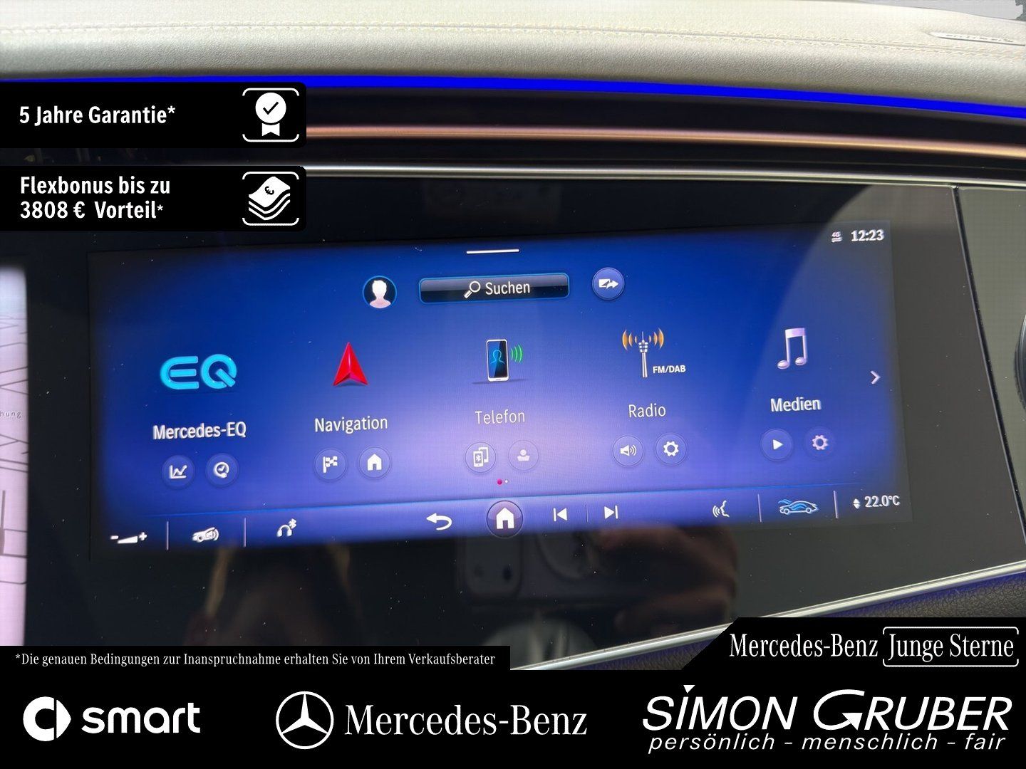 Fahrzeugabbildung Mercedes-Benz EQS 500 4M SUV AMG Hyper Fond-Entertain 7Sitze