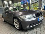 BMW E90 325i Automatik 2j TÜV - BMW 325 in Aachen