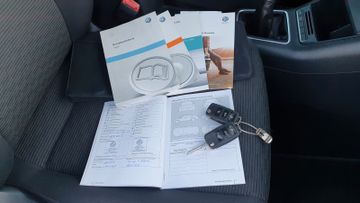 Volkswagen Tiguan - 11