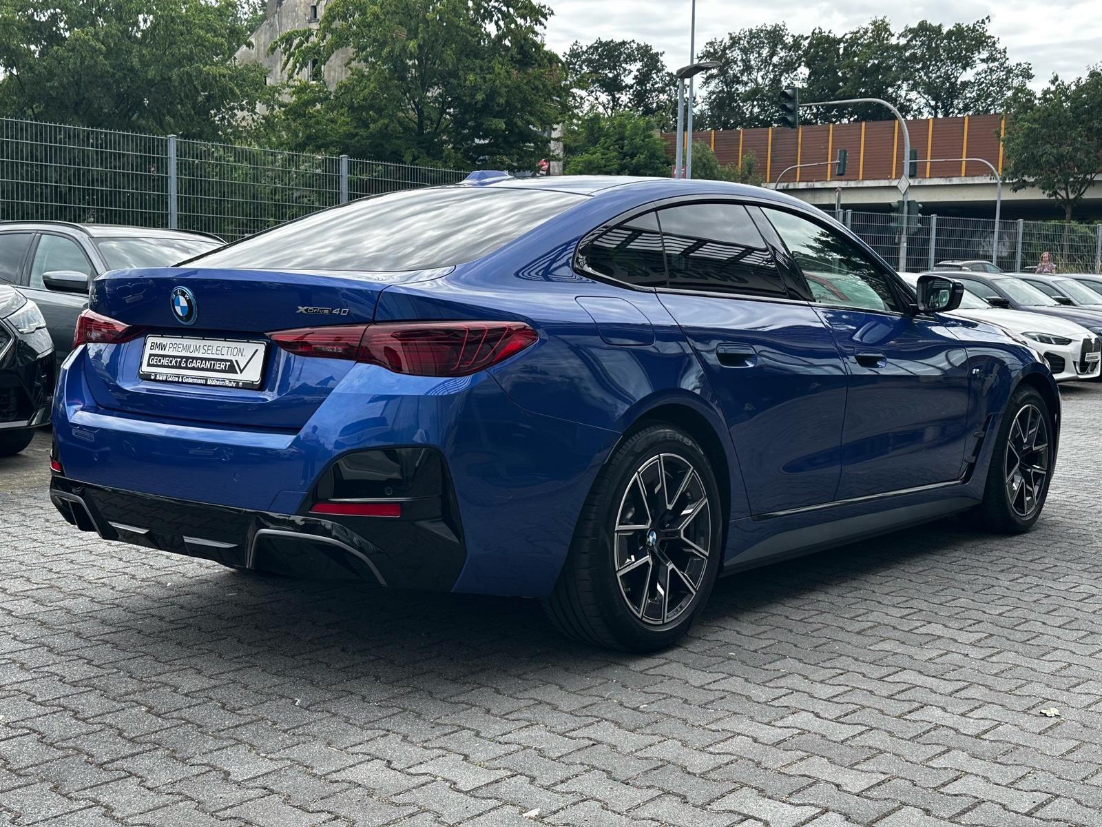 BMW i4 xDrive40 M Sport //HeadUp Stop&Go HiFi AHK
