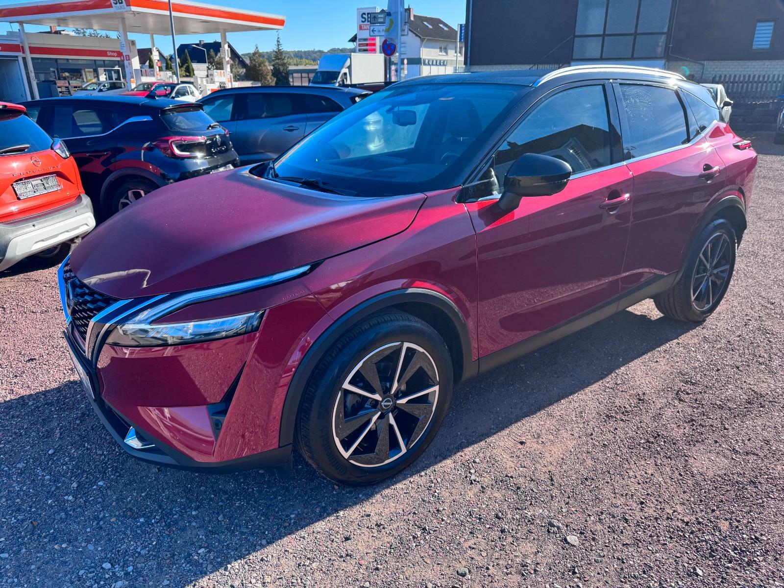Nissan Qashqai Tekna+ DIG-T 1.3 160 CVT