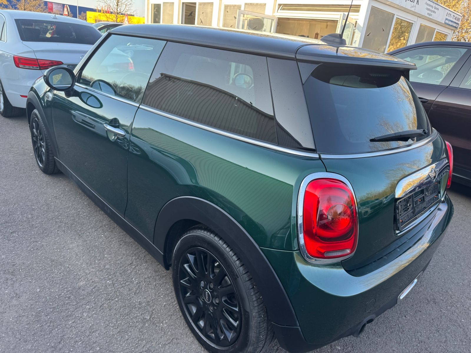 Fahrzeugabbildung MINI Cooper Xenon+Navi+LED+Bluetooth