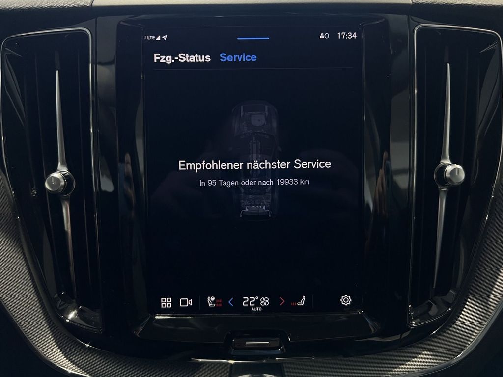 Volvo XC60 T6 Plus Dark Recharge AWD ACC Pano H/K LED