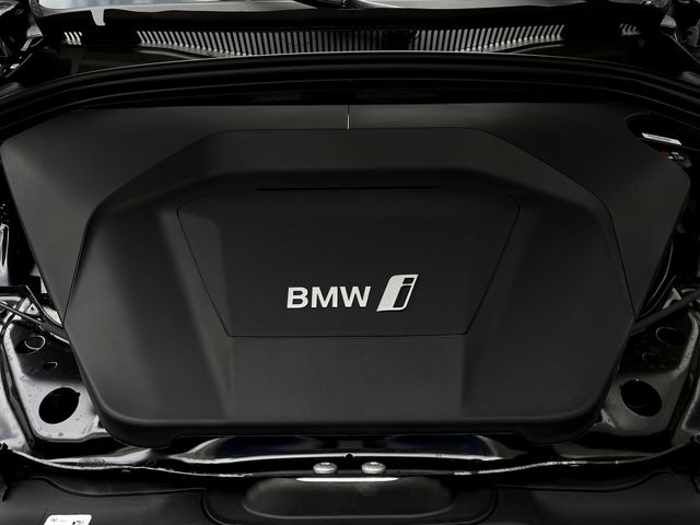Foto Nummer 15: BMW iX2