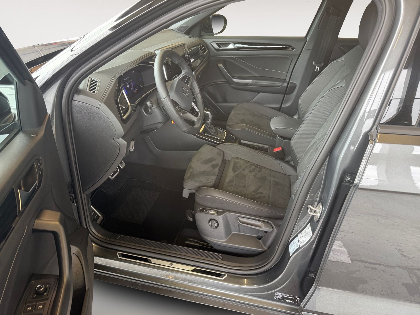 Volkswagen T-Roc - Bild 10