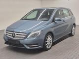 Mercedes-Benz B 200 Bi-Xenon/BT/Tempom./Dyn.Sel./PDC/17-LM - Mercedes-Benz B 200 in Magdeburg