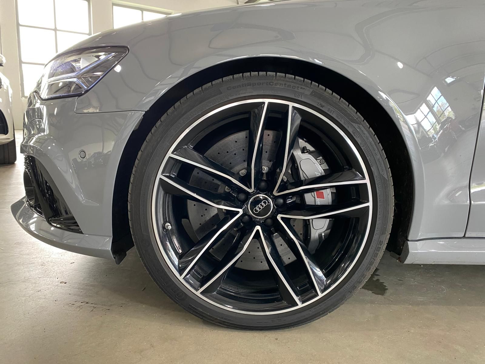 Fahrzeugabbildung Audi RS6 4.0 TFSI quattro performance