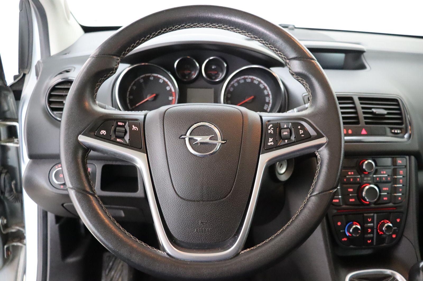 Fahrzeugabbildung Opel Meriva 1.4 Edition * Tempomat * PDC