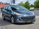 Peugeot 207 SW Premium NAVI/AHK/PANORAMA/SHZ/PDC - Peugeot 207 mit Anhängerkupplung