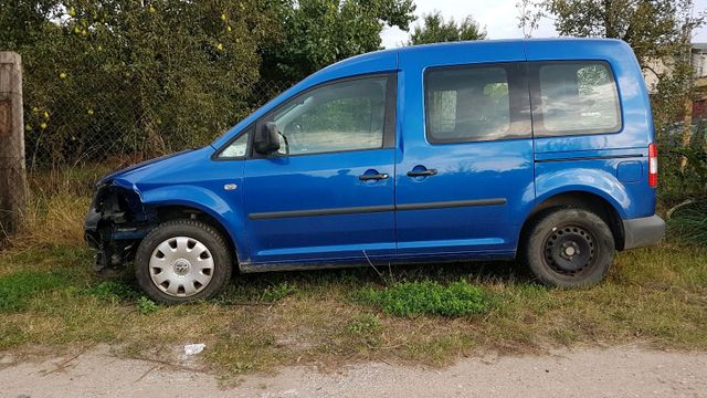 Volkswagen VW Caddy 1,4 Liter, erste Hand, Unfallwagen