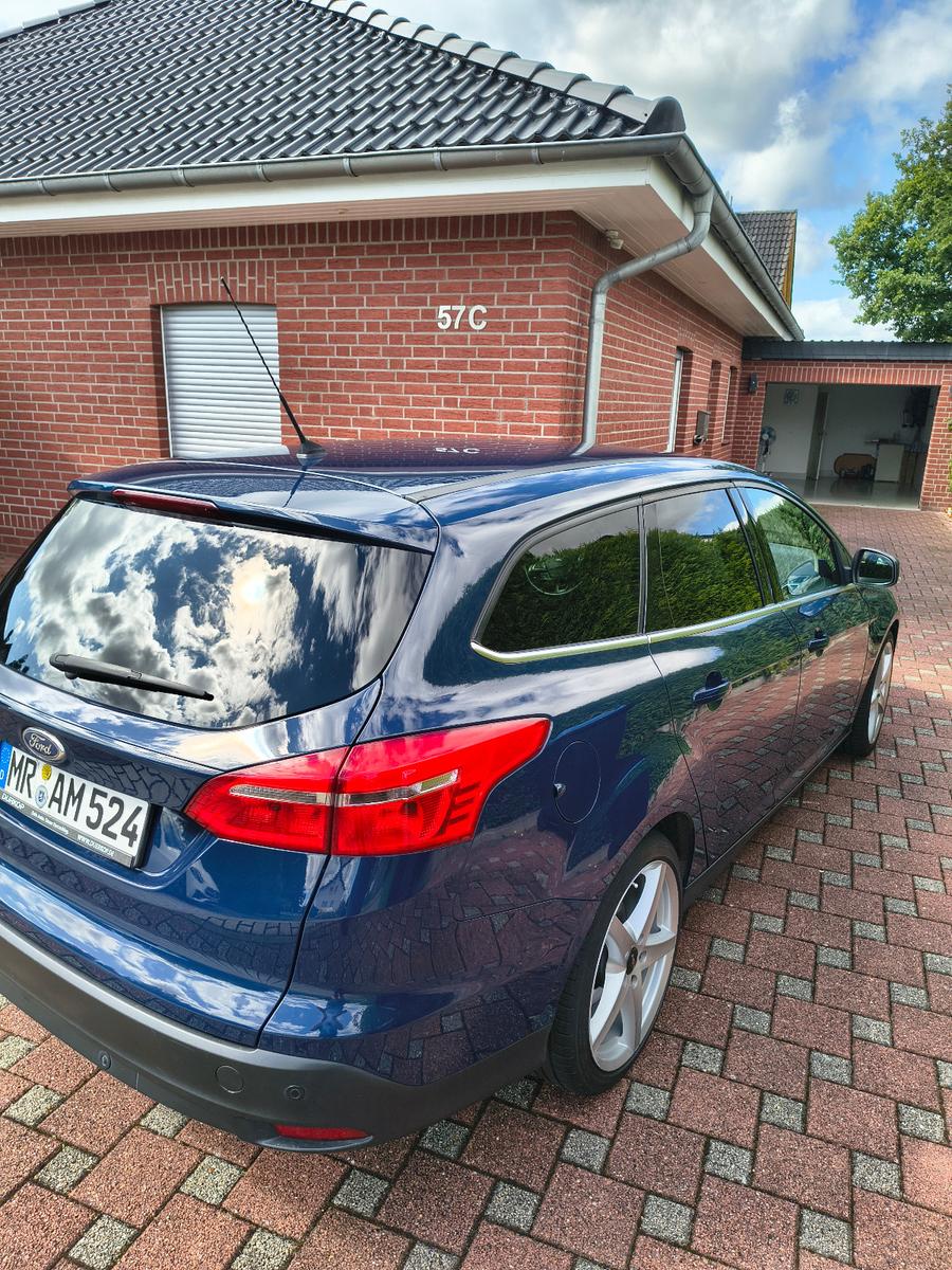 Ford Focus 2015 — engine 1.560 cm³, 116 HP (85kW)