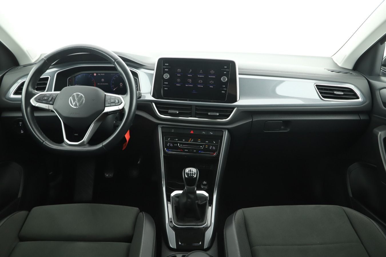 Volkswagen T-Roc - Bild 12