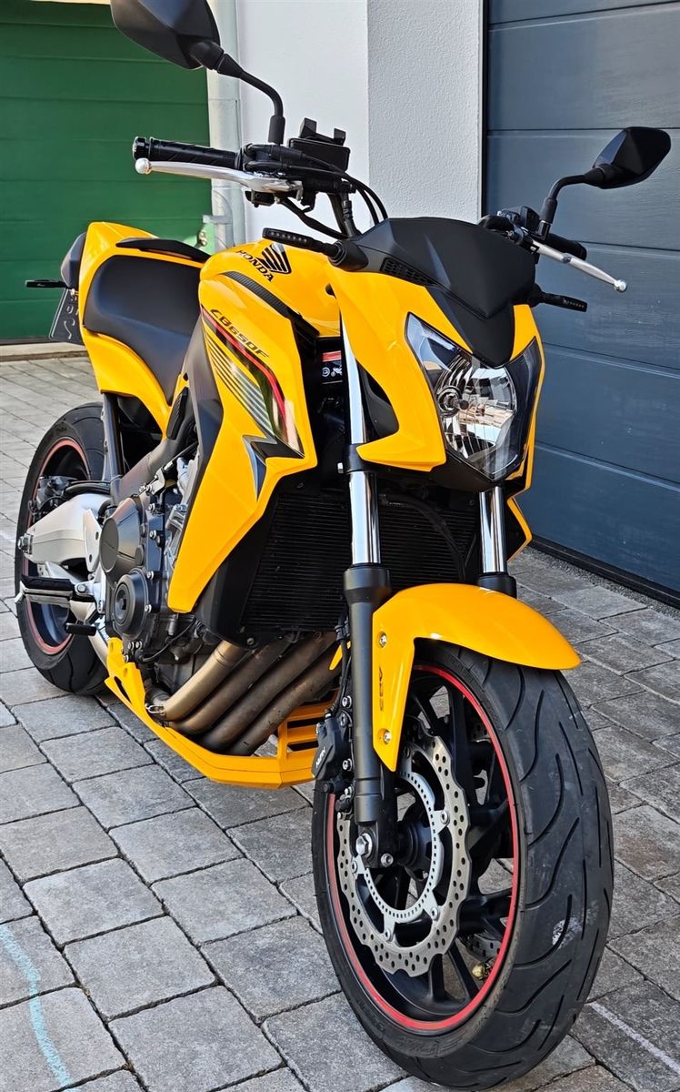 Fahrzeugabbildung Honda CB650F CB650FA Bee Yellow