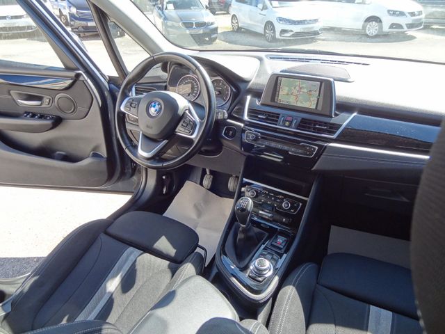 Fahrzeugabbildung BMW 218d Active Tourer/150PS/Navi/PDC/