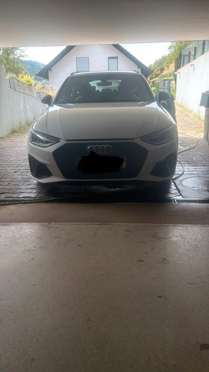 Image of Audi A4