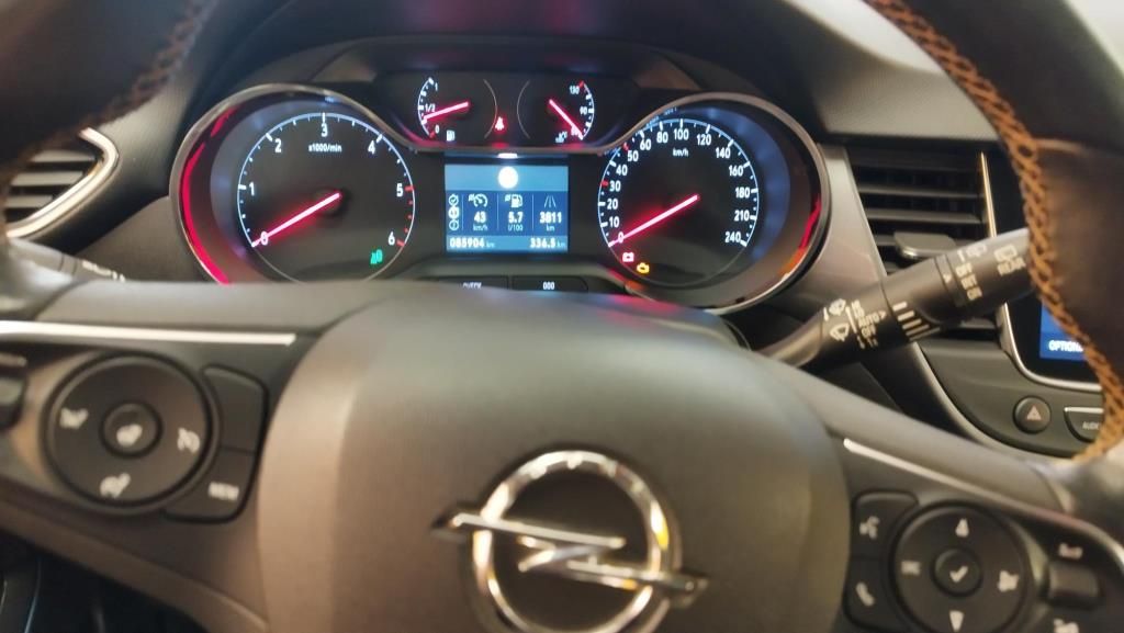 Erstes Annaberger Autohaus - Opel Crossland X Inno, LED,HUD AGR,Sitz-Lenkradheizun - Bild 10 Erstes Annaberger Autohaus - Opel Crossland X Inno, LED,HUD AGR,Sitz-Lenkradheizun - Bild 10