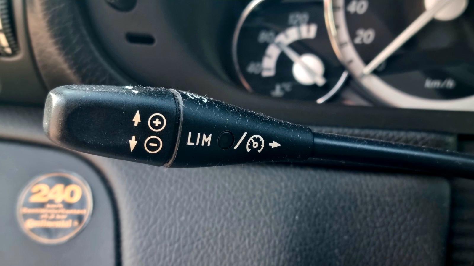 Mercedes-Benz CLC 220 CDI Navi *SHZ*Leder*S-Heft*Tüv Neu*PDC*