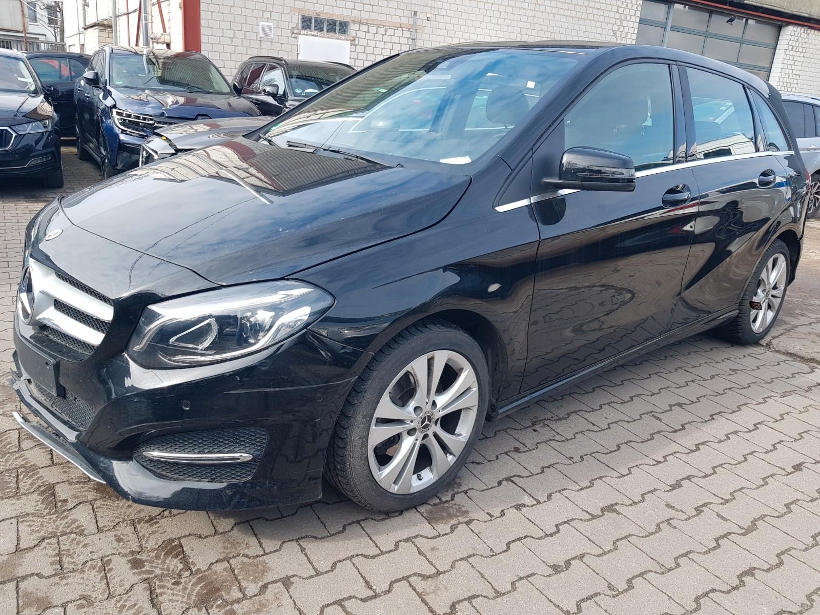 Mercedes-Benz B 180  Edition B Urban Autom