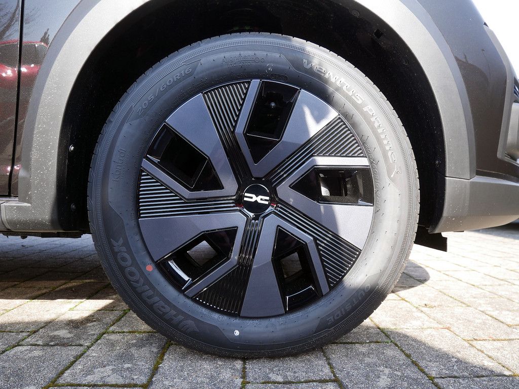 Fahrzeugabbildung Dacia Sandero Stepway Expression TCe 90
