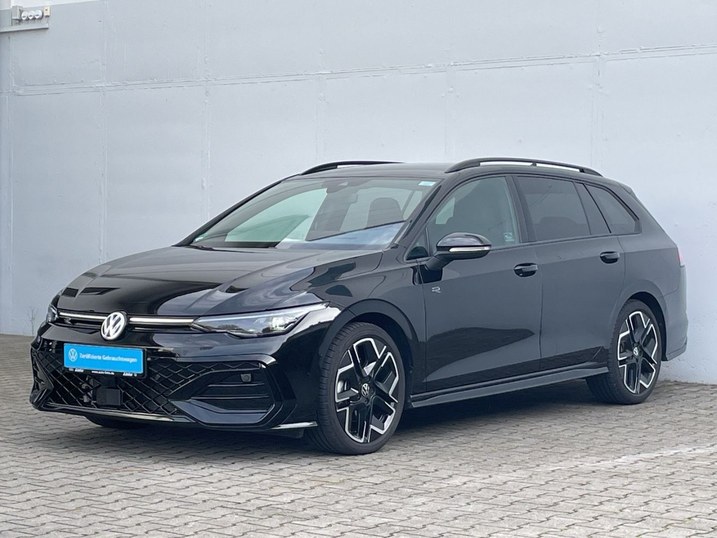 Golf Variant VIII 2.0 TDI DSG R-Line AHK/Kamera/