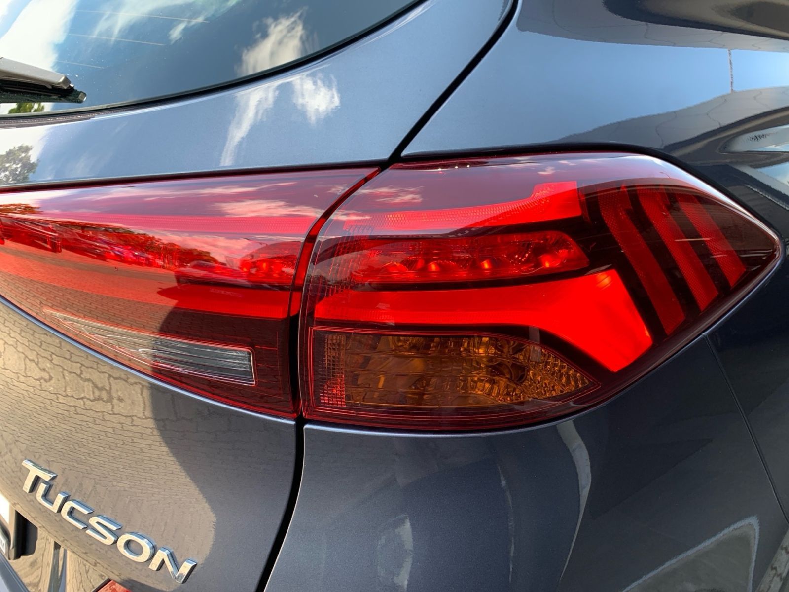 Fahrzeugabbildung Hyundai TUCSON 1.6 Turbo Advantage+ Panorama Dach 1Hd